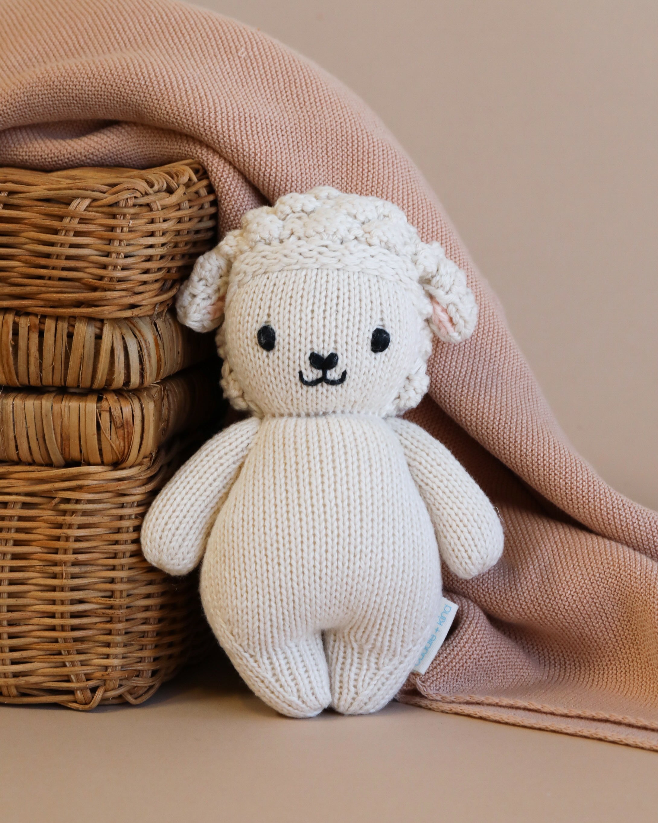 Cuddle + Kind Baby Lamb